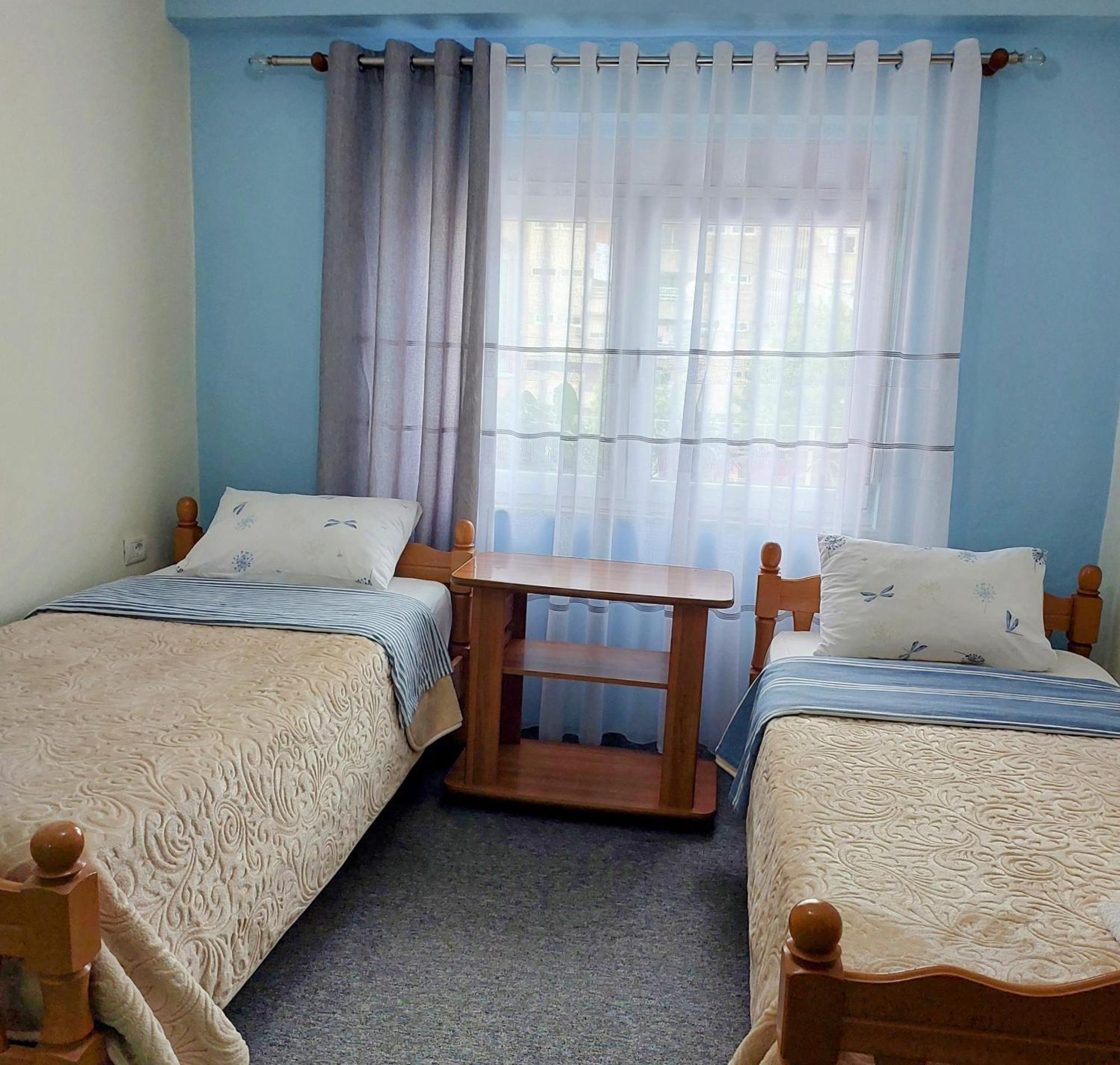 Solaris Guest House Shkoder Bagian luar foto